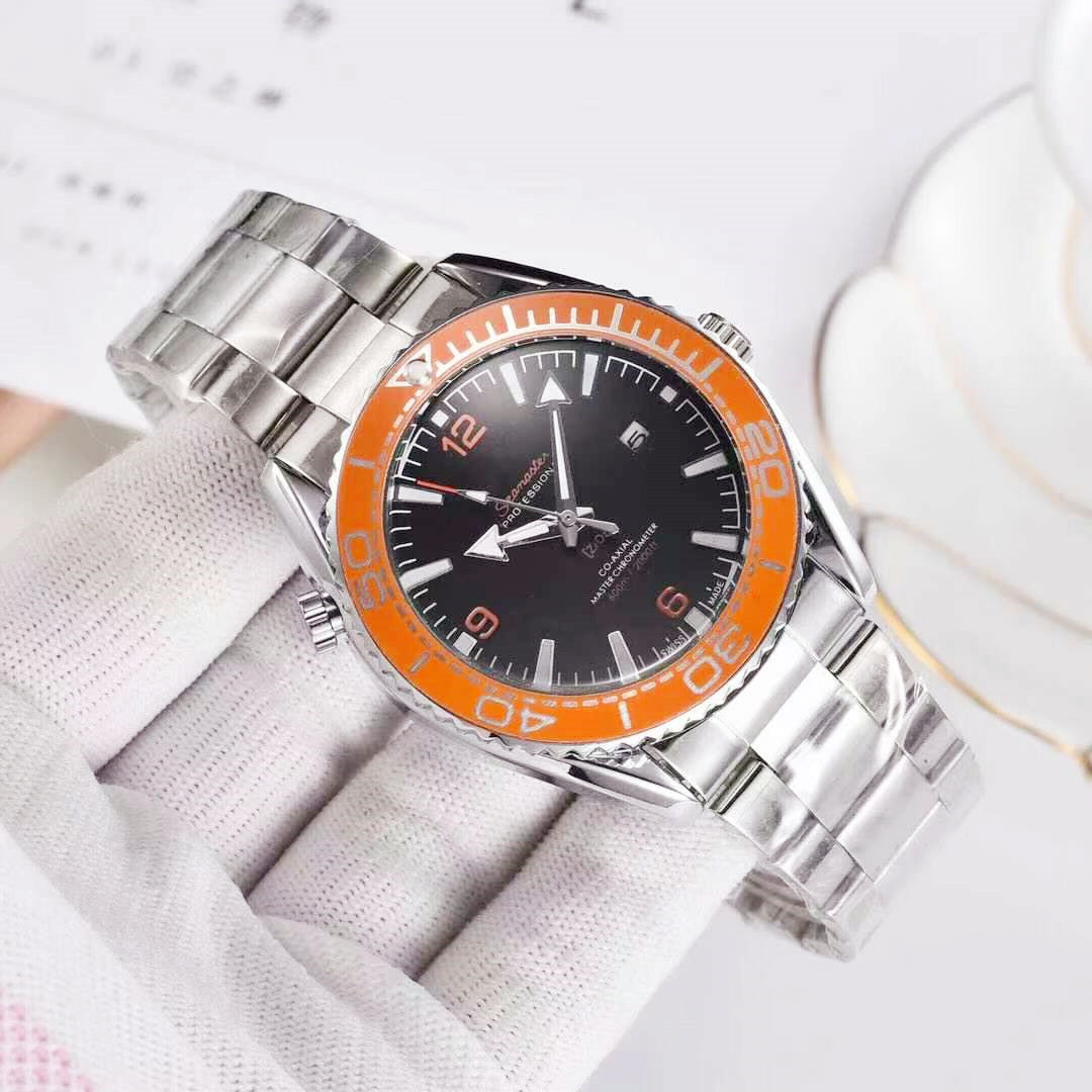 Fashion Temperament Trend Men's Business Casual 3-pin Quartz Watch