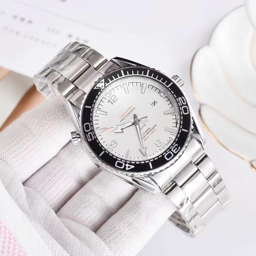 Fashion Temperament Trend Men's Business Casual 3-pin Quartz Watch