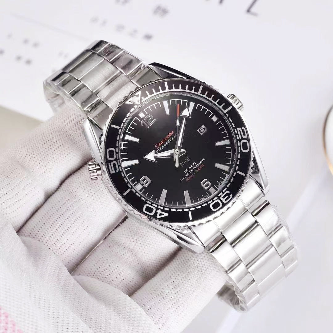 Fashion Temperament Trend Men's Business Casual 3-pin Quartz Watch